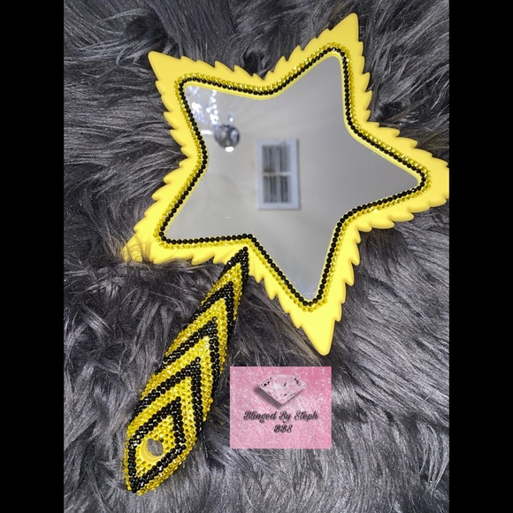 Jeffree Star Canary Soft touch bling mirror - Picture 5 of 5